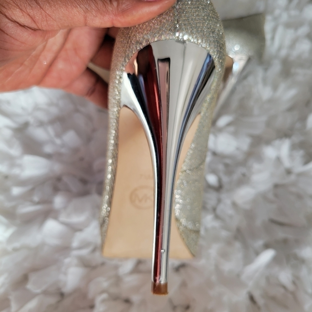 Michael Michael Kors heels - Picture 6 of 15